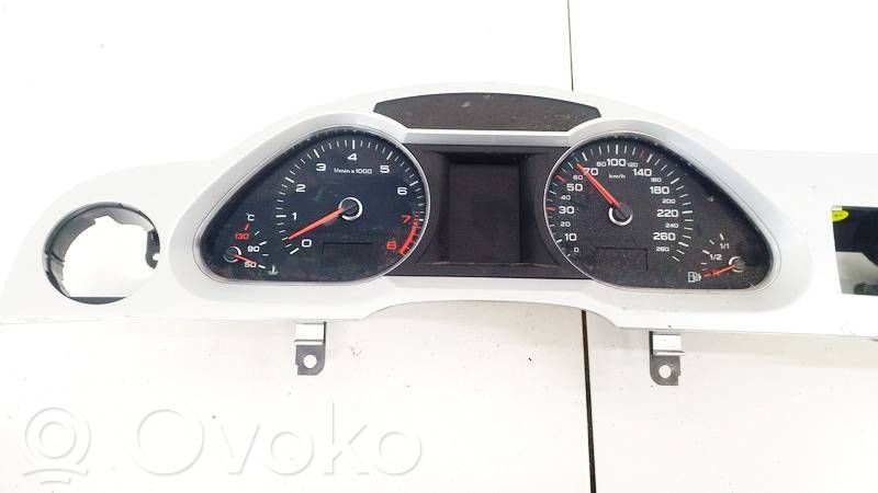 Audi A6 S6 C6 4F Vitezometru (grup de instrumente) 