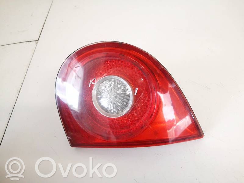 Volkswagen Golf V Takaluukun takavalot 