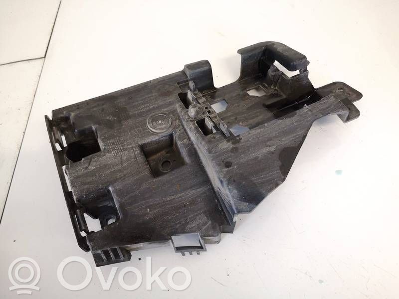 Volvo V60 Suport montare bară spate