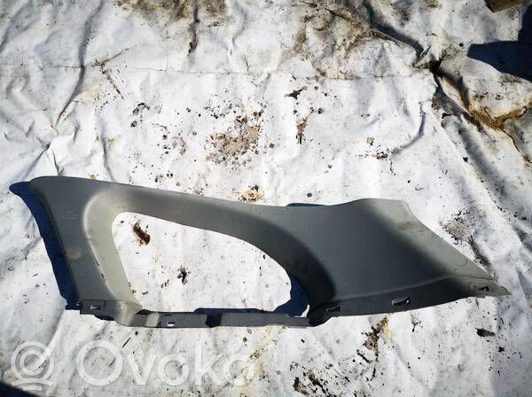 Toyota Avensis T270 Rivestimento montante (D) (fondo)