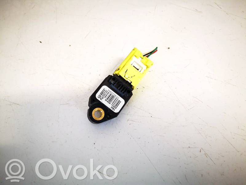 Toyota Avensis T270 Senzor impact/declanșare airbag