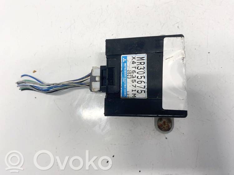 Mitsubishi Pajero Centralina/modulo portiere 