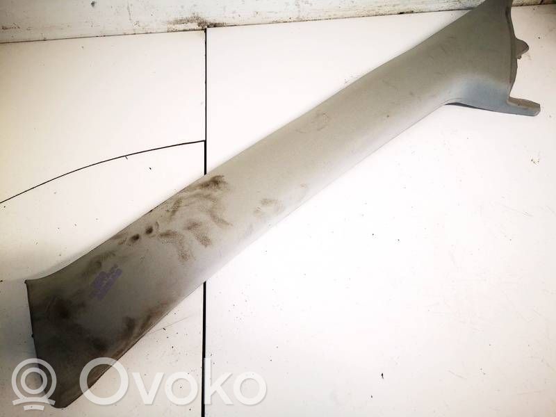 Toyota Avensis T270 Rivestimento montante (C)
