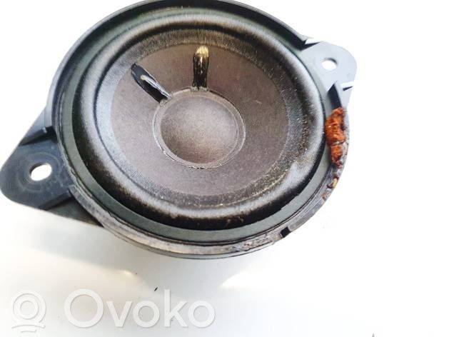Audi A7 S7 4G Altavoz de la puerta delantera 
