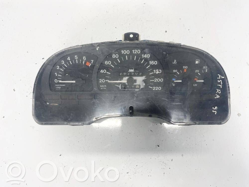 Opel Astra F Vitezometru (grup de instrumente) 