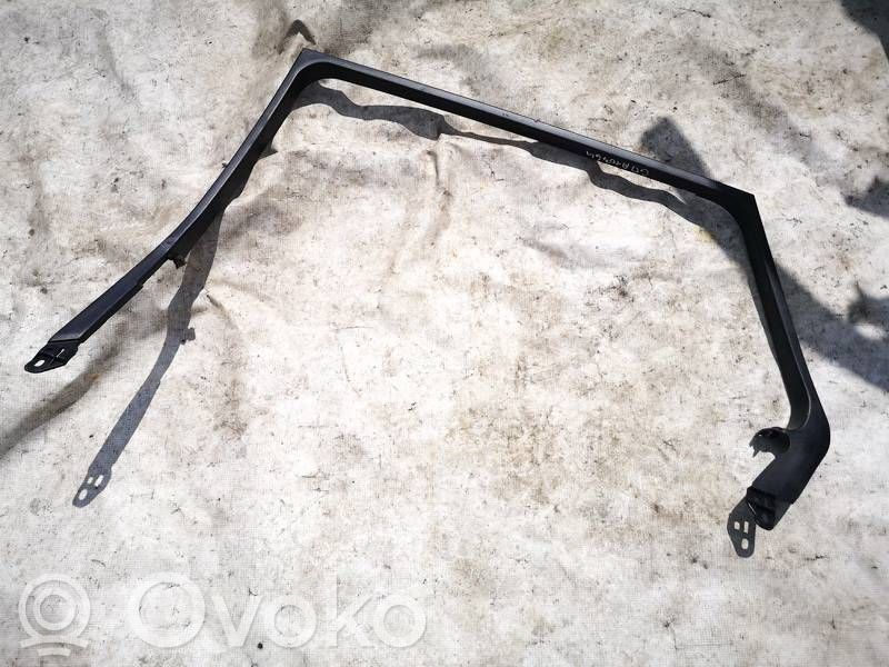Toyota Avensis T270 Ornament geam ușă spate 