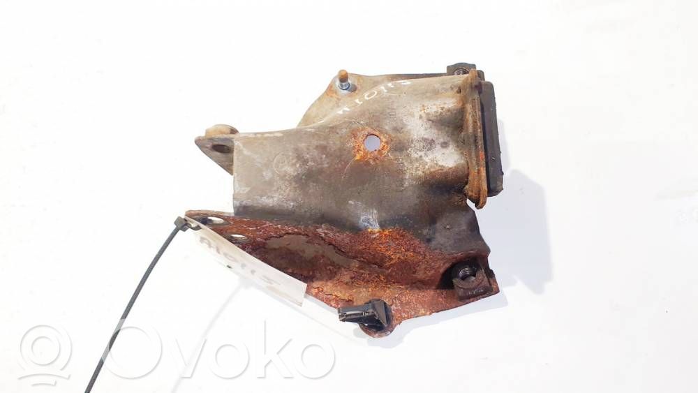 Audi A4 S4 B8 8K Łapa / Mocowanie silnika