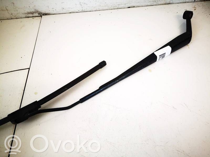 Toyota Corolla E120 E130 Ramię wycieraczki szyby przedniej / czołowej 