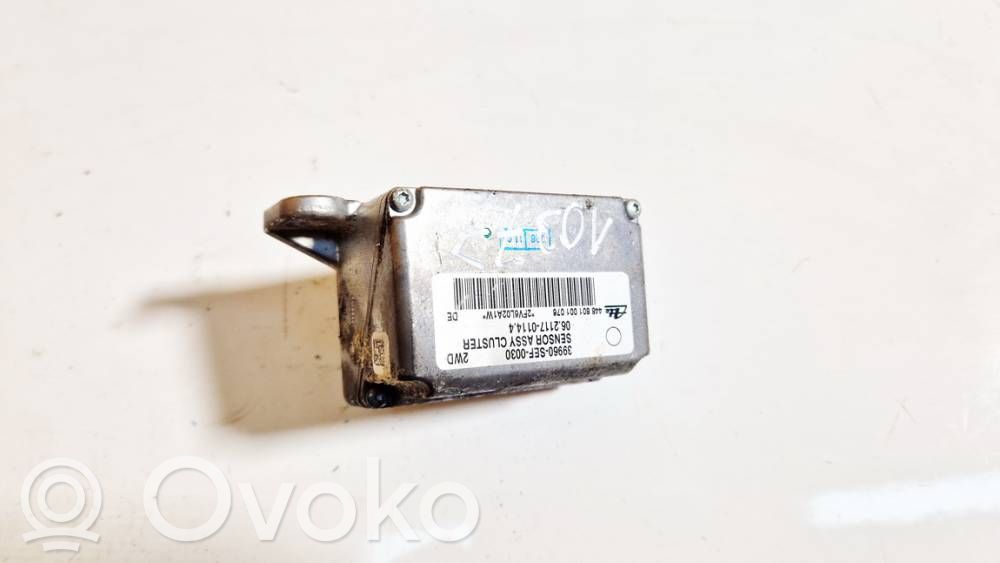 ESP Drehratensensor Querbeschleunigungssensor   39960SEF0030,39960SEF0030