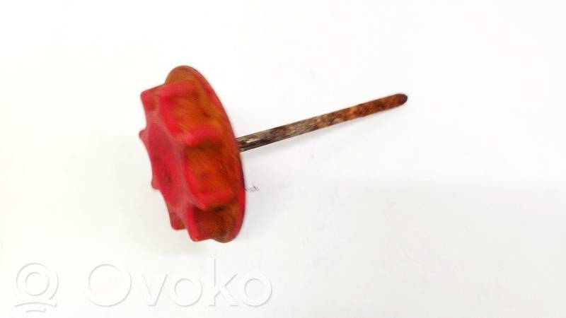 Toyota Auris 150 Boulon de roue de secours
