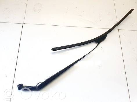 Toyota Avensis T250 Bras d'essuie-glace avant 
