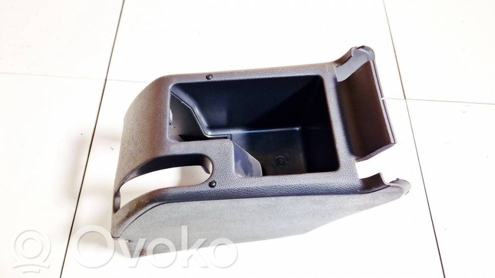 Volkswagen Golf V Otros repuestos del interior 