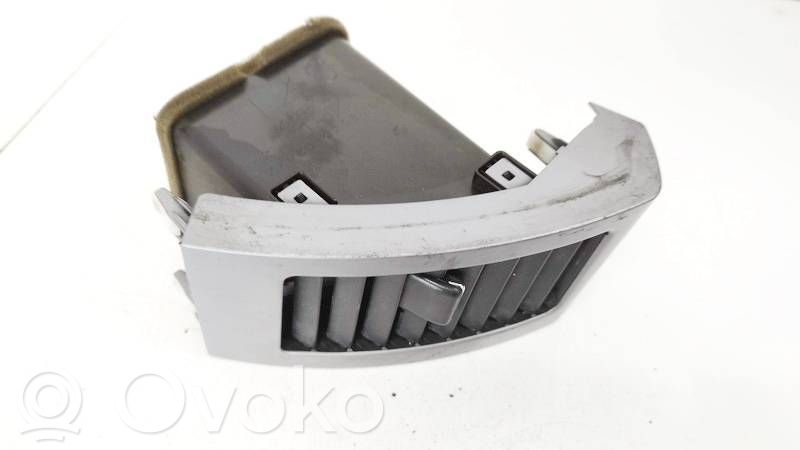 Peugeot 4007 Grille d'aération centrale