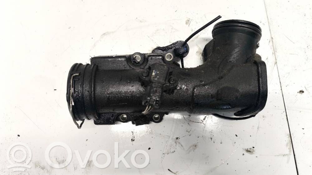 Mercedes-Benz Vito Viano W639 Furtun/conductă intercooler 