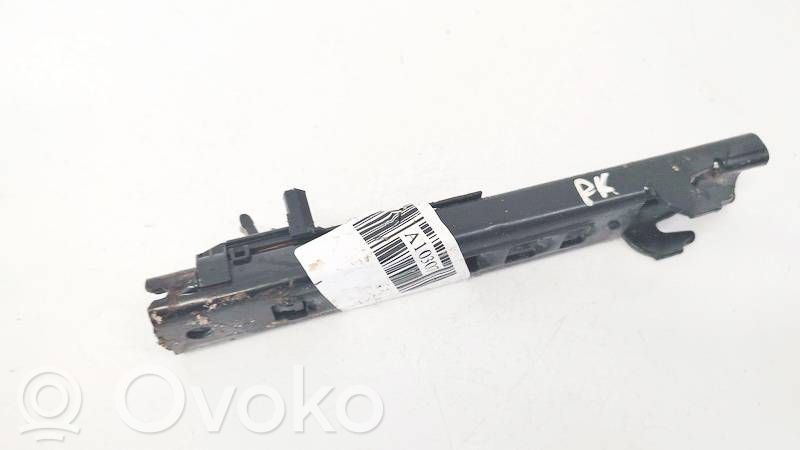 Ford Mondeo Mk III Șină reglare centură de siguranță 