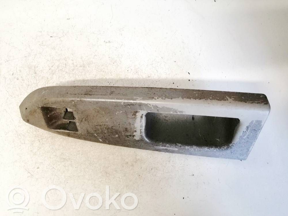 Volkswagen Caddy Rivestimento pulsantiera finestrino della portiera anteriore