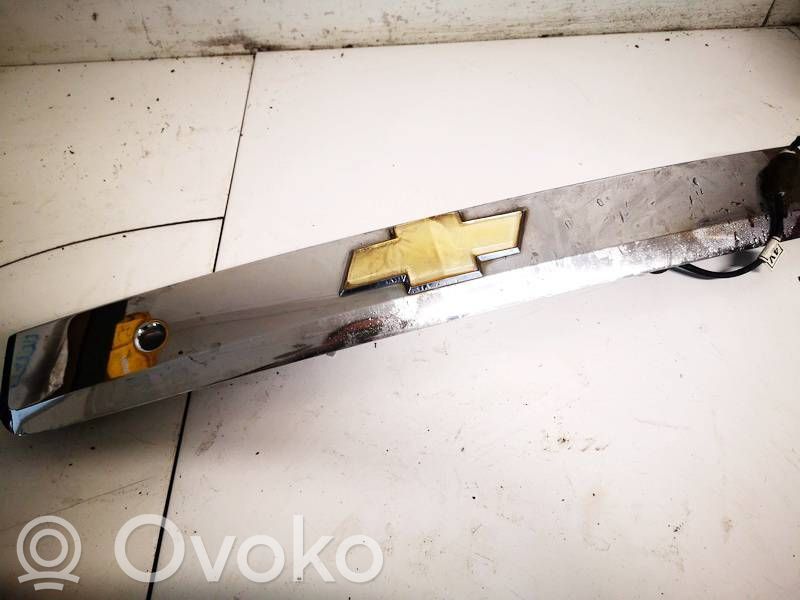 Chevrolet Captiva Éclairage de plaque d'immatriculation 