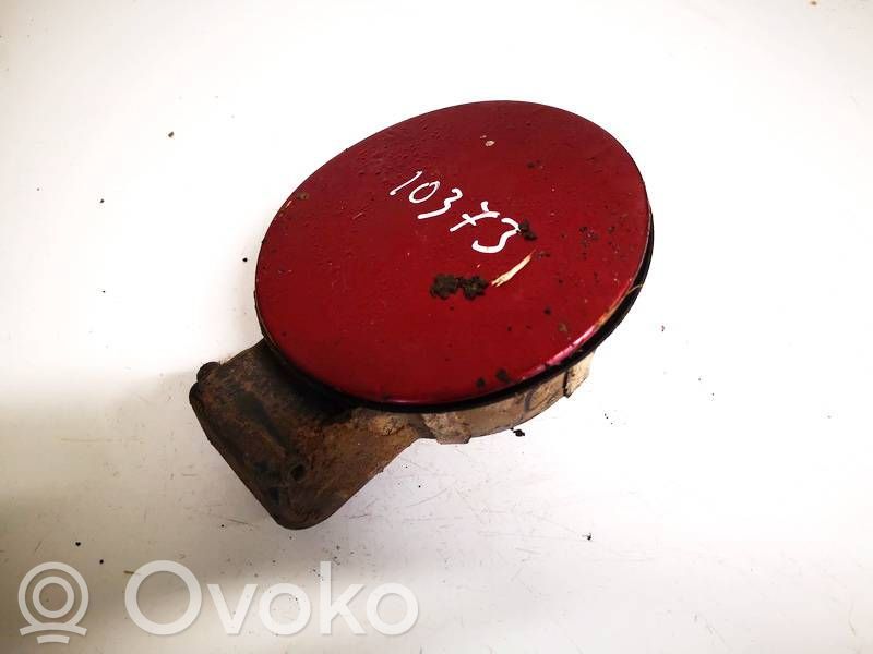 Volkswagen PASSAT B5 Klapka wlewu paliwa 