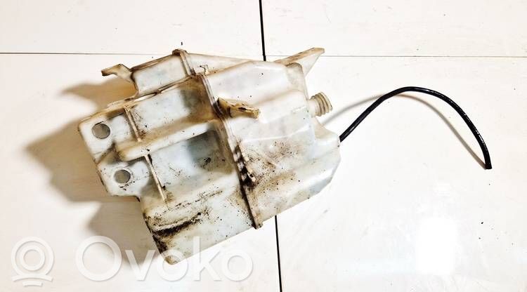 Land Rover Freelander 2 - LR2 Zbiornik płynu do spryskiwaczy szyby przedniej / czołowej 