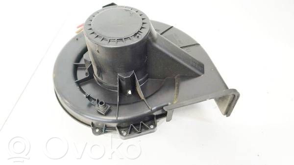 Volkswagen Polo IV 9N3 Ventilator aerotermă 