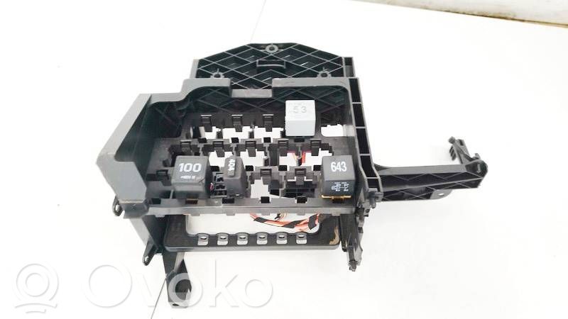 Volkswagen Polo IV 9N3 Set scatola dei fusibili