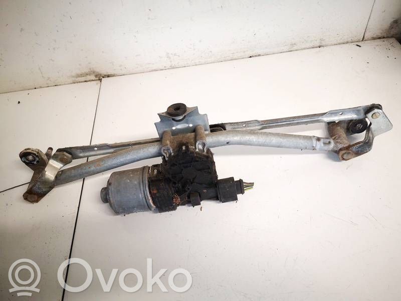 Volkswagen Polo IV 9N3 Mechanizm i silniczek wycieraczek szyby przedniej / czołowej 