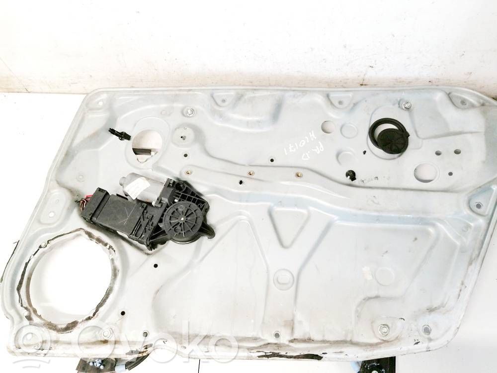 Regulador de ventanilla eléctrico de puerta delantera   3B4837756D,3B4837756D