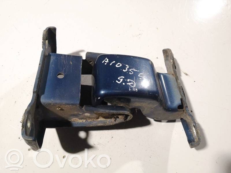 Opel Vivaro Balama inferioară ușă spate