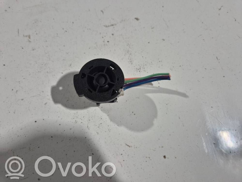 Toyota Avensis T250 Głośnik drzwi przednich 
