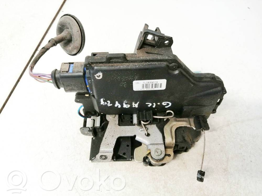 Skoda Octavia Mk2 (1Z) Serratura portiera posteriore 