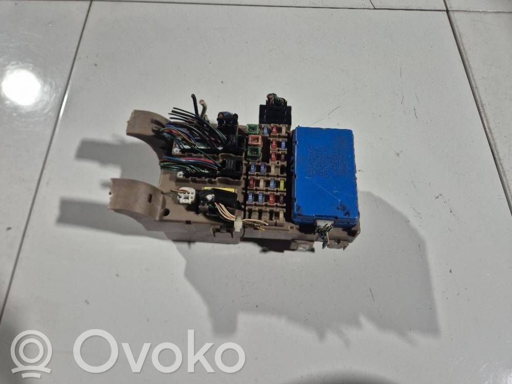 Toyota Corolla E120 E130 Set scatola dei fusibili 