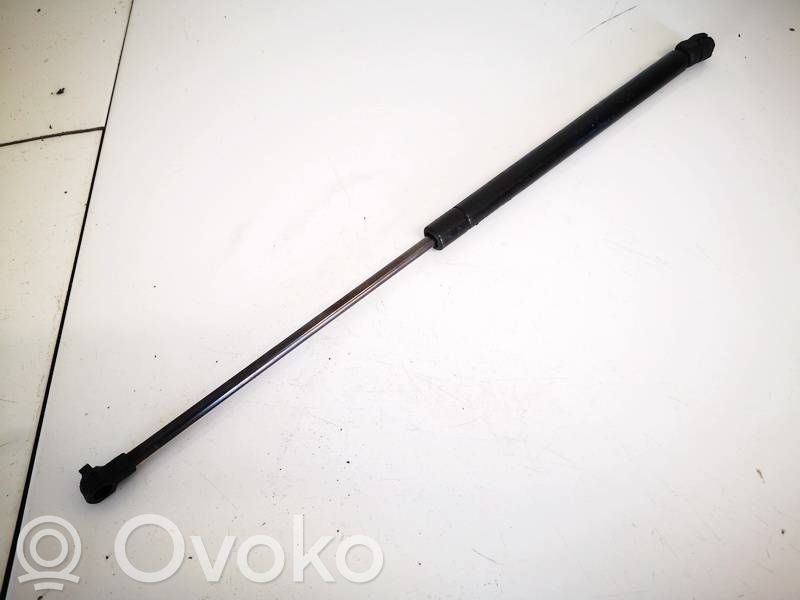 Volkswagen Golf IV Vérin, capot-moteur