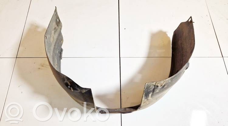 Opel Tigra B Nadkole przednie 