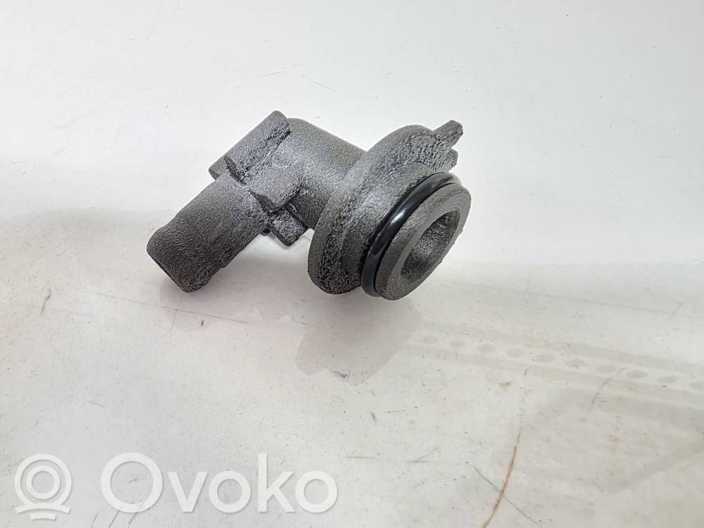 Peugeot 307 Engine coolant pipe/hose 