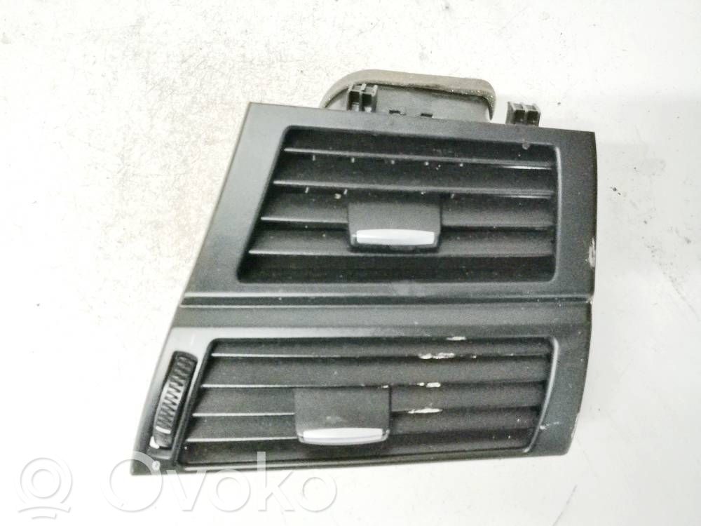 BMW X5 E70 Rejilla de ventilación central del panel 