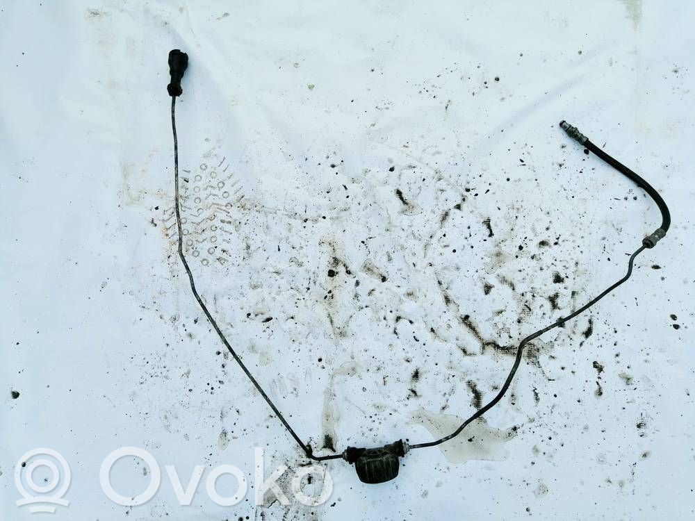 Volkswagen Touran I Jarruletkun putki 