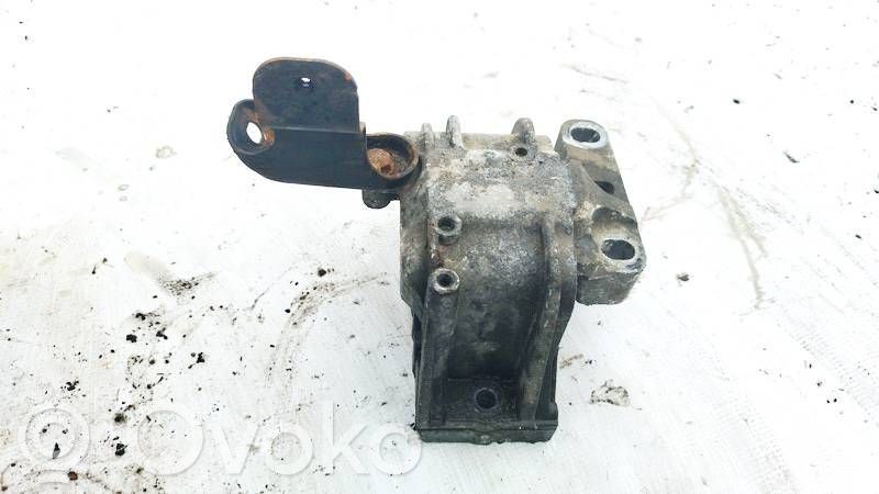 Volkswagen Golf Plus Suport tampon motor 