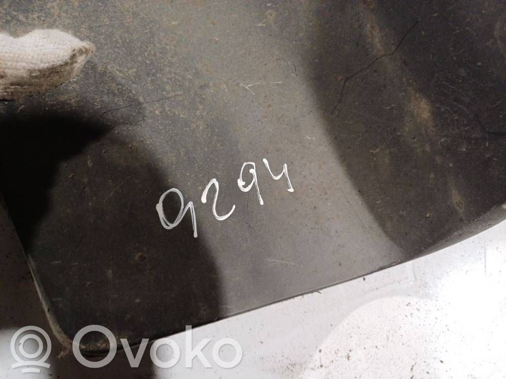 Citroen C8 Rivestimento paraspruzzi parafango posteriore 