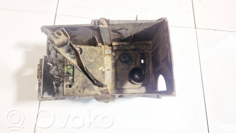 Volvo S40 Podstawa / Obudowa akumulatora 