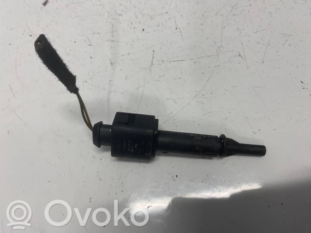 Audi A6 S6 C5 4B Sensor de temperatura interna/externa 