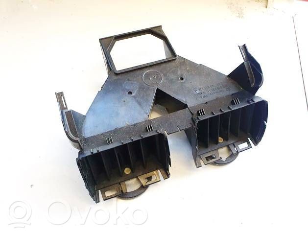 Volkswagen Golf V Parte del condotto di aspirazione dell'aria