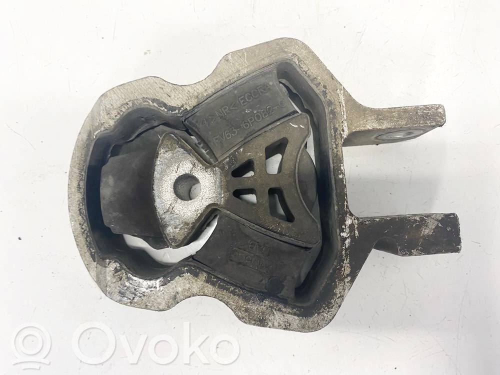 Engine mount bracket   FV636P082CA,FV636P082C,FV636P082C,FV636P082CA