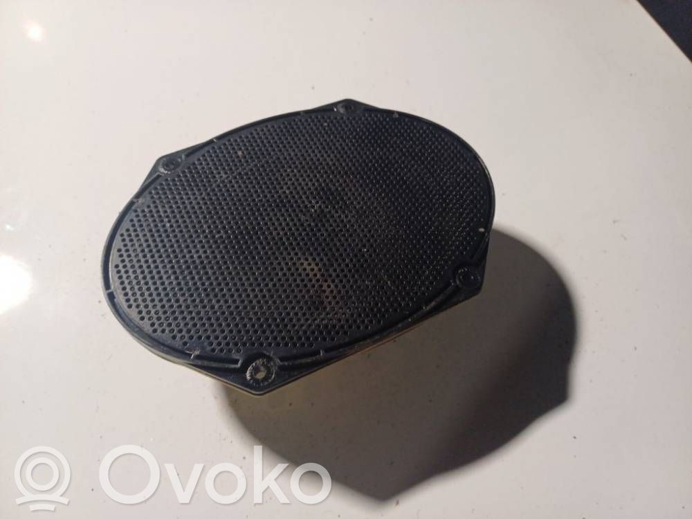 Ford Focus Difuzor ușă față 