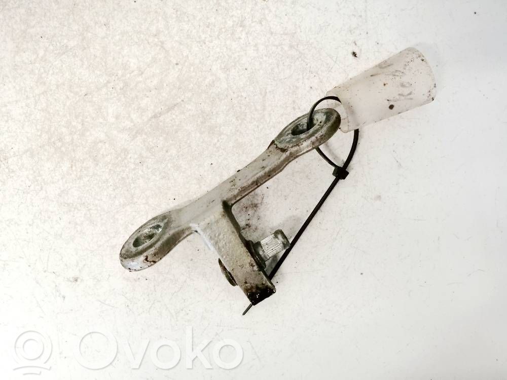 Opel Vectra C Front door upper hinge 