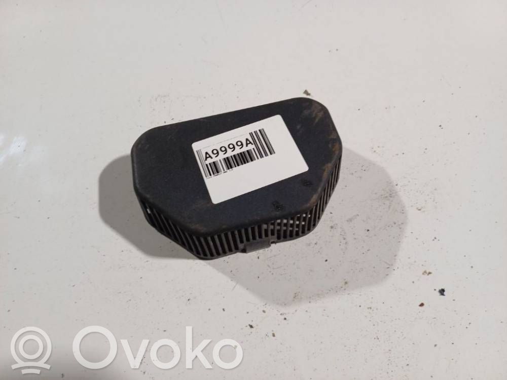 Inne części karoserii   YC15H01902AC,D33MA,YC15H01902AC,YC15H01902AC