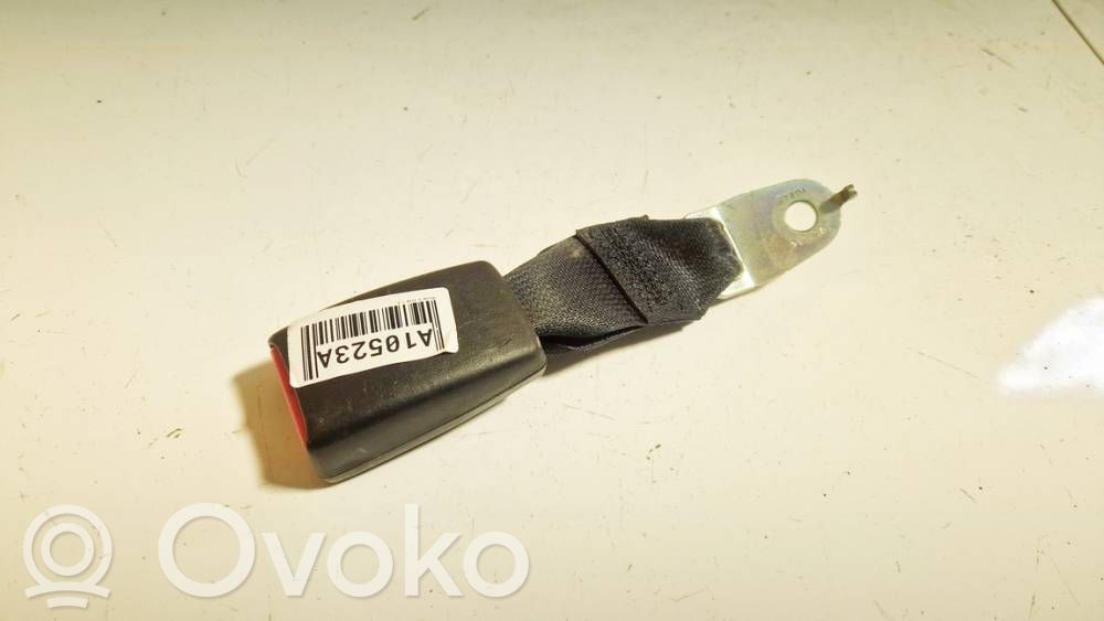 Mazda 3 II Takaistuimen turvavyön solki 