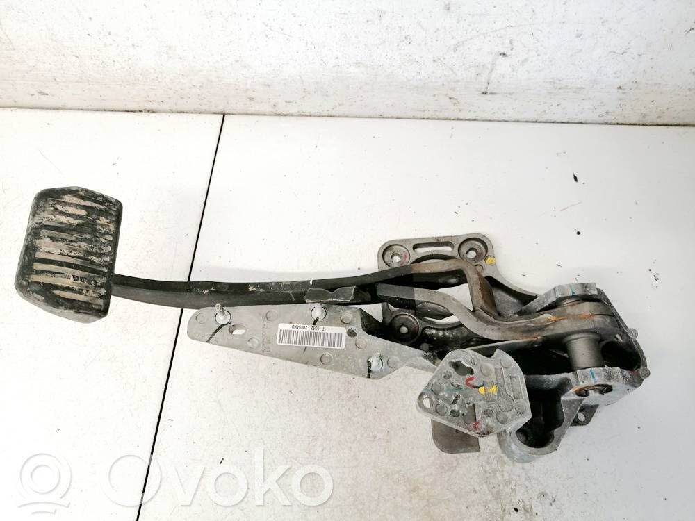 Land Rover Freelander 2 - LR2 Pedał hamulca 
