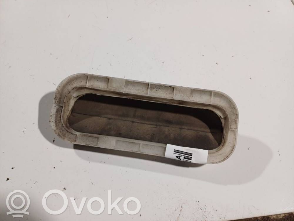 Toyota Avensis T270 Część rury dolotu powietrza