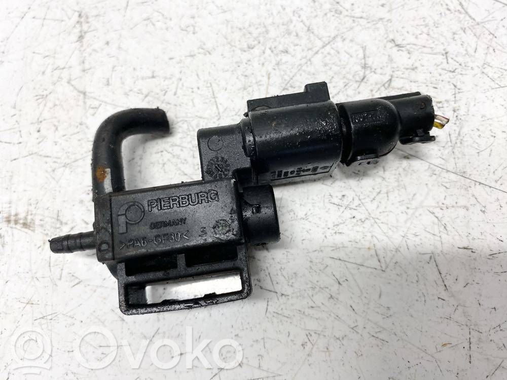 Audi Q5 SQ5 8R Solenoid supapă turbosuflantă 