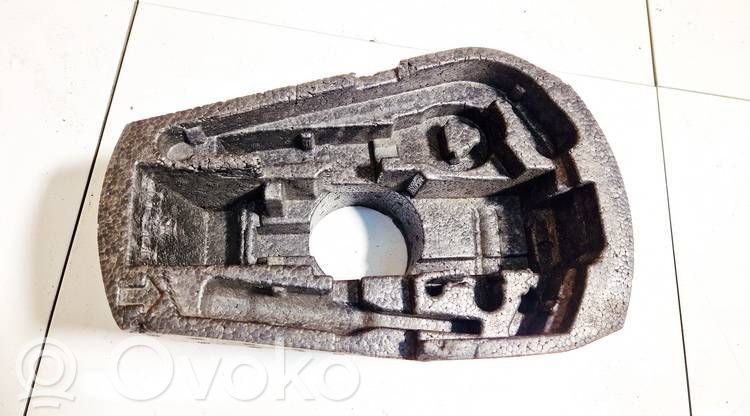 Volkswagen Polo IV 9N3 Tapițerie secțiune roată rezervă